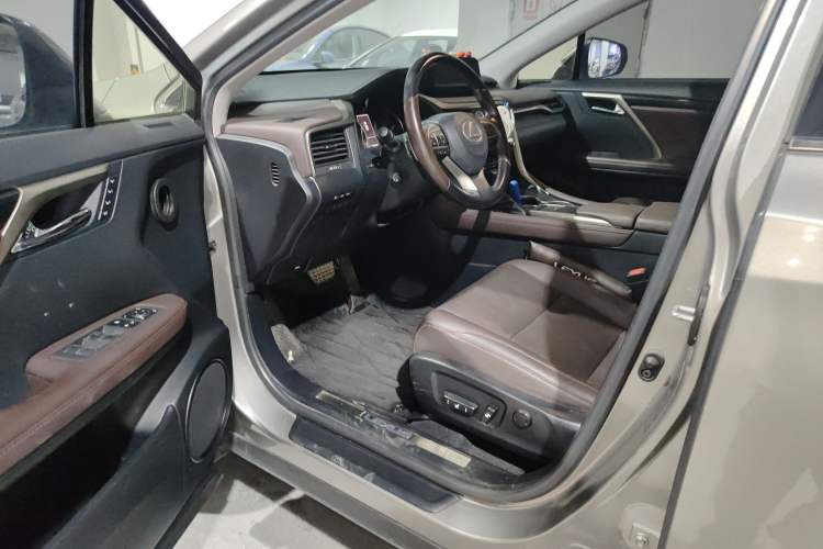 Used Lexus RX 2020 300 Two-Wheel Drive Comfort Edition China VI Standard
