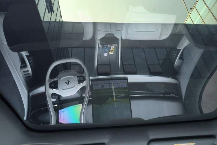 Used Dongfeng eπ eπ007 2024 Range-Extended 200 RuYi Edition
