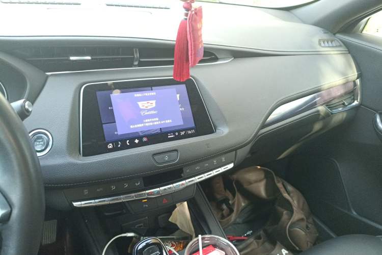 Used Cadillac XT4 2021 28T Two-Wheel Drive Tech Edition