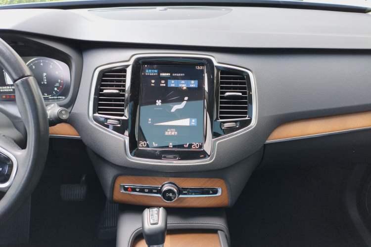 Used Volvo XC90 2020 T6 Zhiyi Sport Edition 7-Seater
