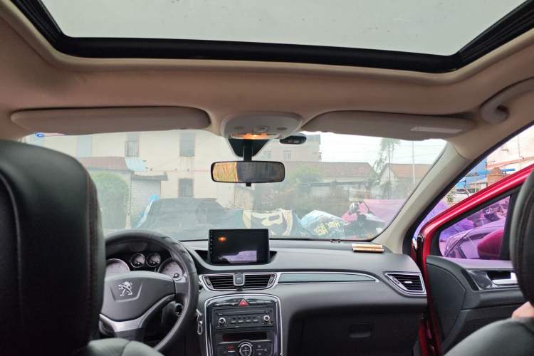 Used Peugeot 308 2012 1.6L Manual Fashion Edition Headliner