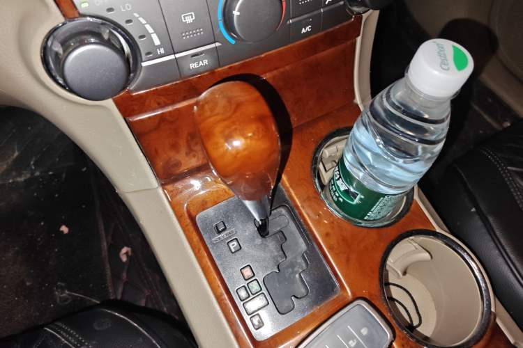 Used Toyota Highlander 2012 2.7L Two-Wheel Drive 7-Seater Elite Edition