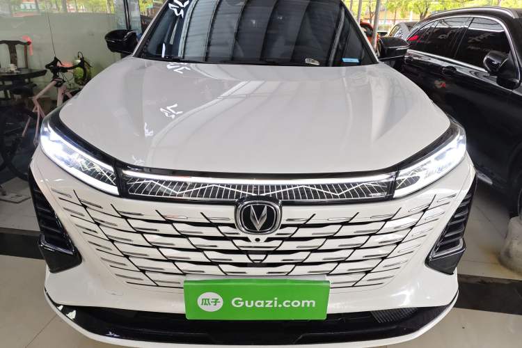 Used CHANGAN CS75 PLUS 2025 Model, 3rd Generation Champion Edition 1.5T Jinghang Version
