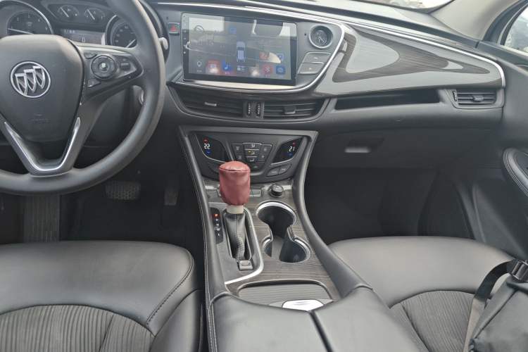 Used Buick Envision 2018 20T Two-Wheel-Drive Leading Model Audio And AC Panel