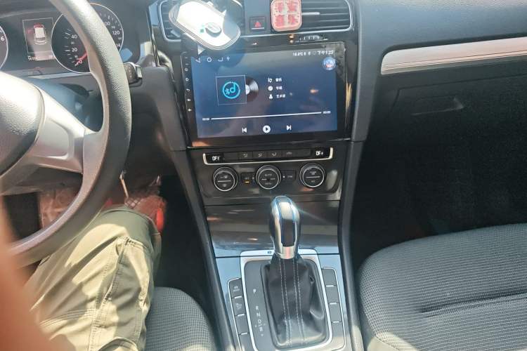 Used Volkswagen Golf Pure Electric 2020 Chari