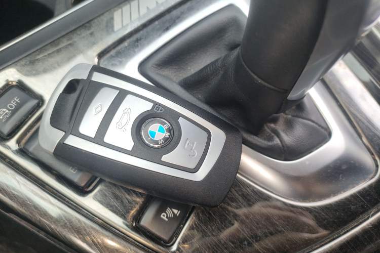 Used BMW 3 Series 2018 320i M Sport Package