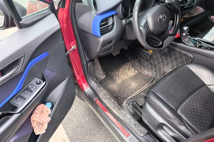 Used Toyota IZOA 2018 2.0L Yichi Edition China V Standard
