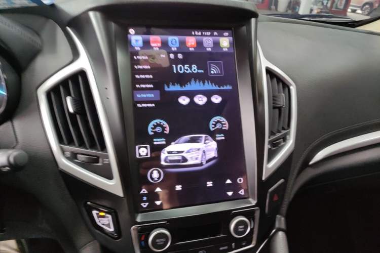 Used Dongfeng Aeolus AX7 2015 2.0L Automatic Zhiyi Trim
