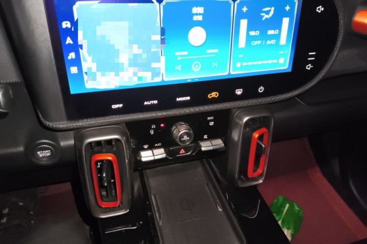 Used Haval DARGO 2021 1.5T DCT Two-Wheel Drive Border Collie Edition Audio And AC Panel