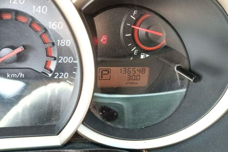 Used Nissan Sylphy 2019 Classic 1.6XE+ CVT SmartConnect Leading Edition Odometer Close Up