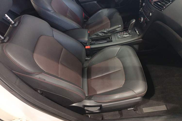 Used Bestune B70 2014 1.8T Automatic Sport Premium Edition
