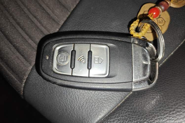 Used Ford Focus 2017 Sedan 1.6L Automatic Fashion Edition Smart Drive Version
