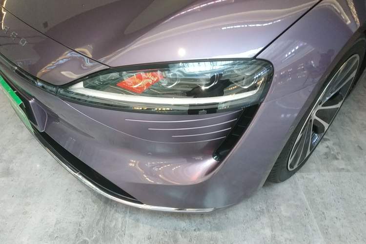 Used Hima Luxeed S7 2025 705 km Max
