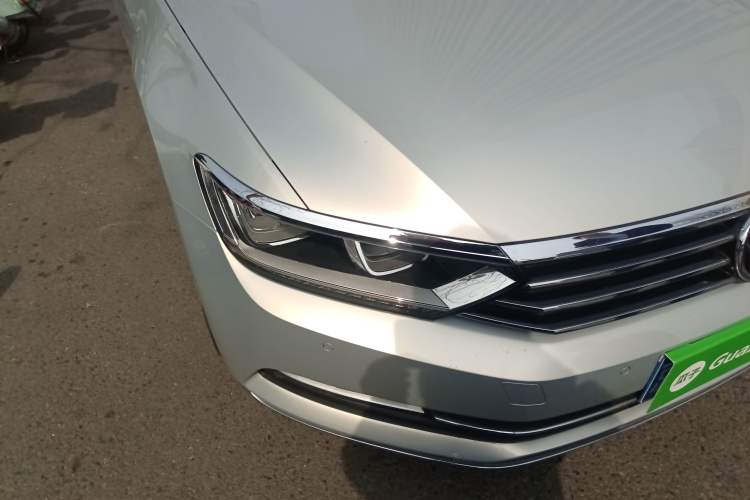 Used Volkswagen Magotan 2018 Facelift 330TSI DSG Luxury Model
