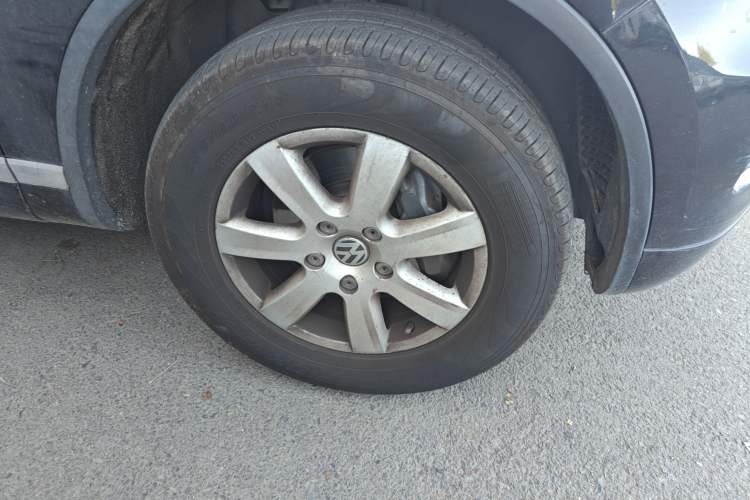 Used Volkswagen Touareg 2011 3.0 TSI Standard Version