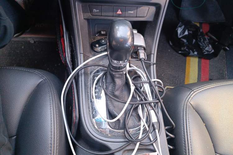 Used Roewe 360 2018 PLUS 1.5L Automatic Luxury Edition Gear Lever