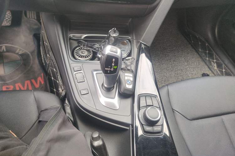 Used BMW 3 Series 2016 316Li Fashion Model