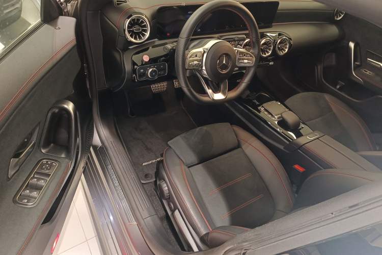 Used Mercedes-Benz CLA 2022 Refreshed CLA 200 Shooting Brake