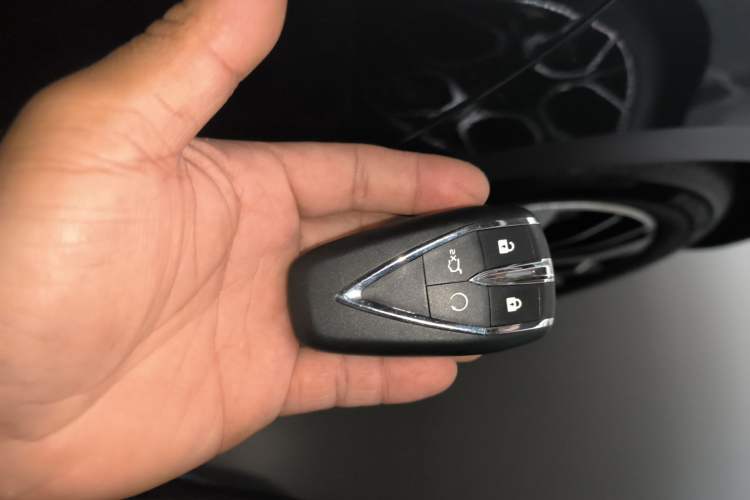 Used CHANGAN Eado PHEV 2025 Smart New Blue Whale 145KM Battleship Edition