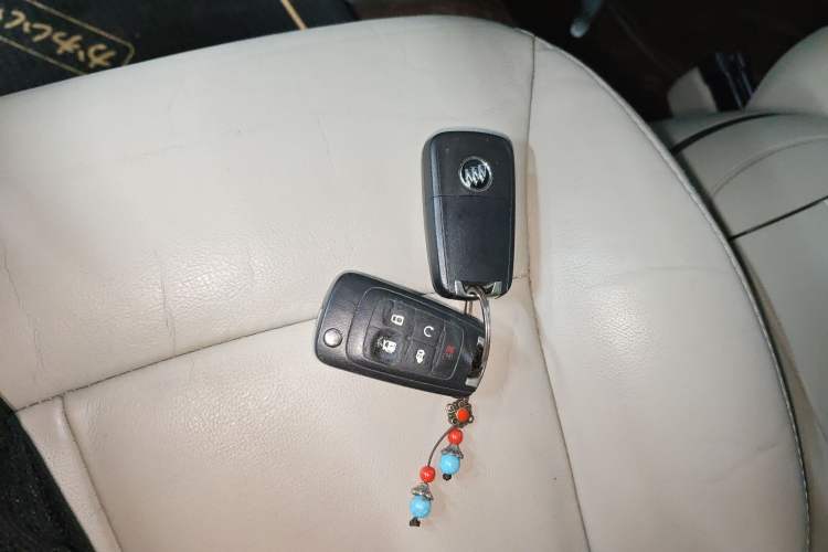 Used Buick GL8 2018 28T Luxury Model China VI Standard