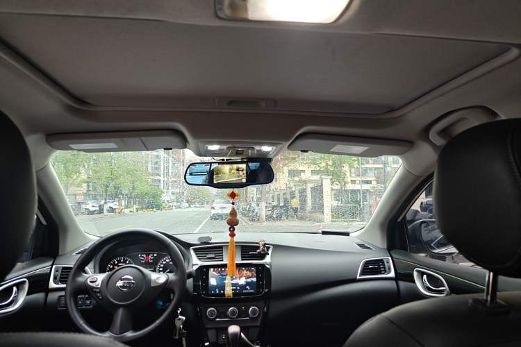 Used Nissan Sylphy 2022 Classic 1.6XL CVT Luxury Edition Headliner