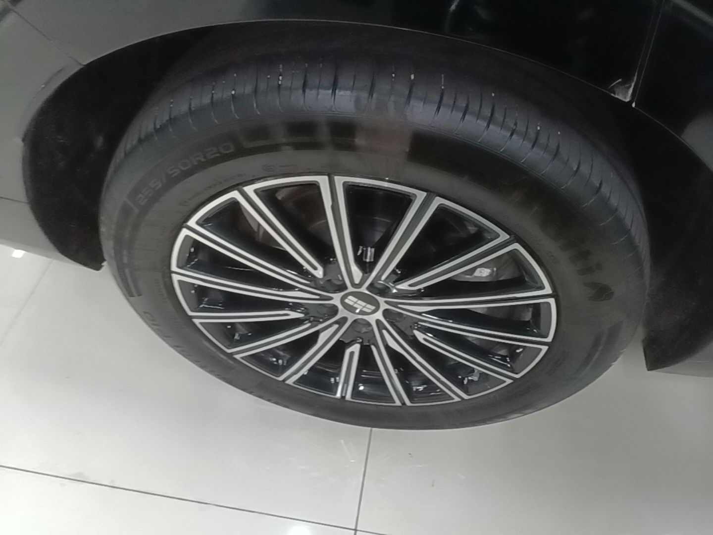 Geely Galaxy M9 2025 Model 210km Four-Wheel-Drive Leading Edition — снимка 11