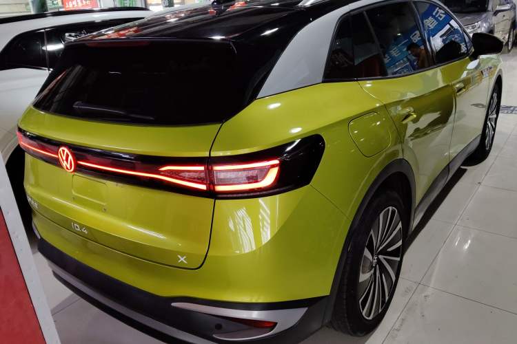 Used Volkswagen ID.4 X 2022 Pure Long-Range Version Rear Right 45 Deg