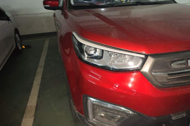 Used CHANGAN CS55 2017 1.5T Manual Colorful Edition Right Front Headlight