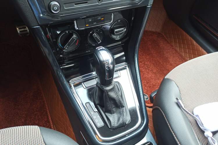 Used Volkswagen C-TREK 2018 230TSI DSG Comfort Model