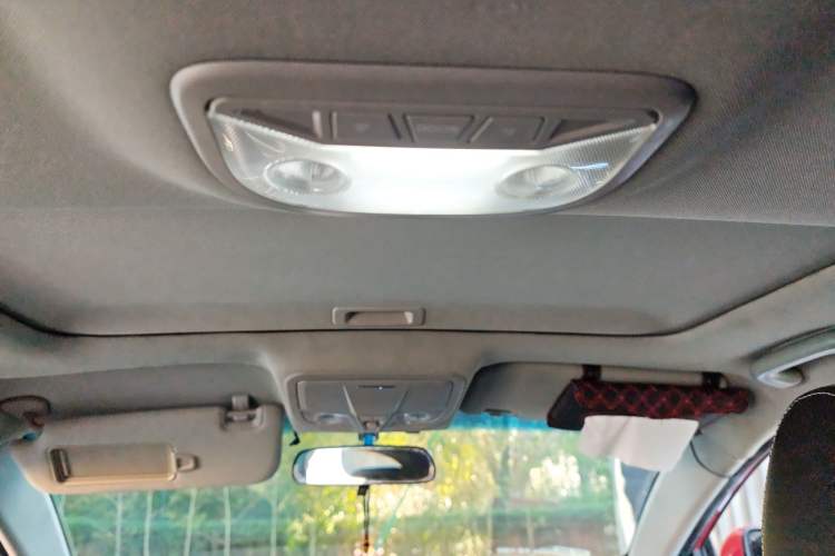 Used Geely Auto Emgrand 2016 Sedan 1.5L Manual Upward Edition