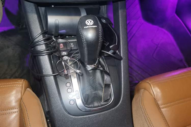 Used Volkswagen Scirocco 2010 2.0 TSI Sport Edition Gear Lever