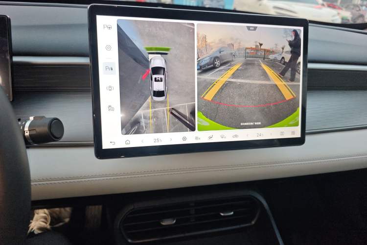 Used BYD Seal 05 DM-i 2025 DM-i Intelligent Drive 120KM Flagship Model
