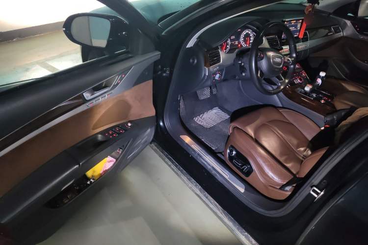 Used Audi A8 2013 A8L 50 TFSI quattro Luxury Model