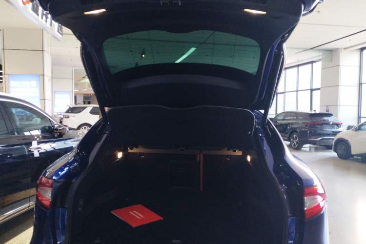 Used Maserati Levante 2019 3.0T Standard Version China VI
