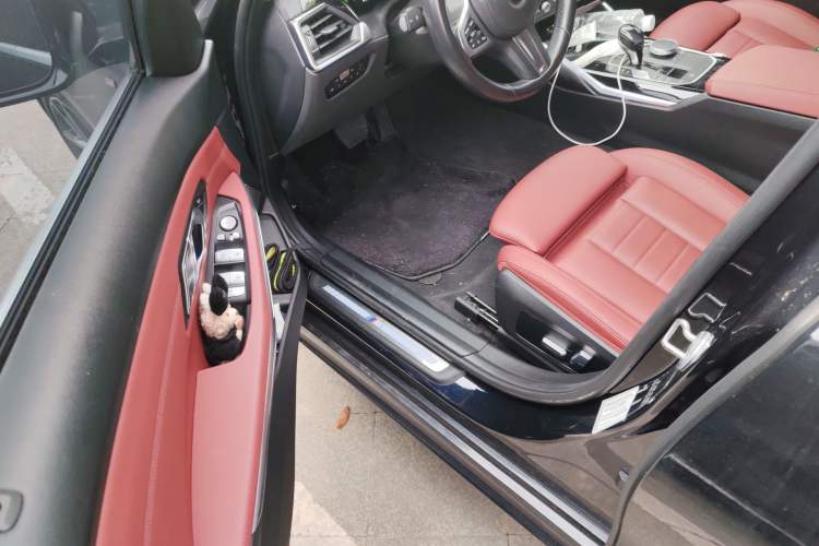 Used BMW 3 Series 2021 Facelifted 320Li M Sport Package Driver Seat