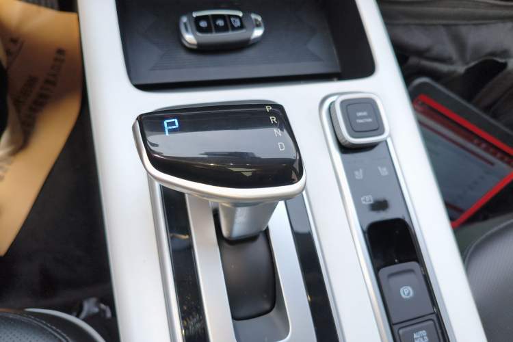 Used Hyundai ix35 2023 Musso 2.0L Prestige LUX Edition