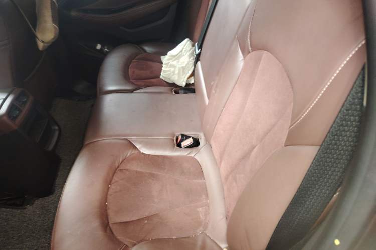 Used Buick Envision 2016 20T Two-Wheel-Drive Elite Model Left Rear Seat