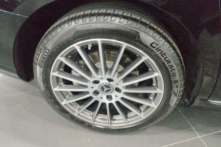 Used Mercedes-Benz E-Class 2021 Facelift E 260 L