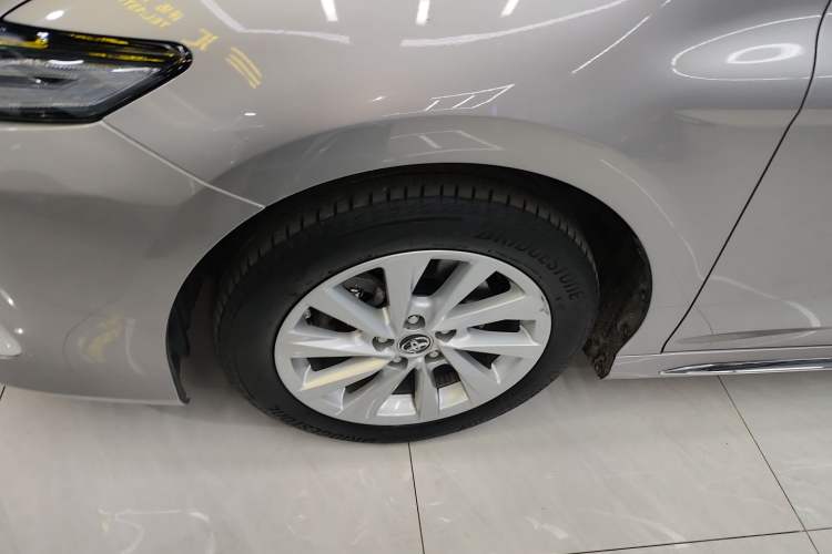 Used Toyota Camry 2023 2.0G Luxury Edition
