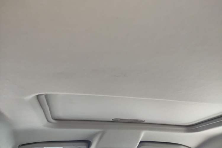 Used Ford EcoSport 2013 1.0L GTDi Manual Luxury Model Headliner