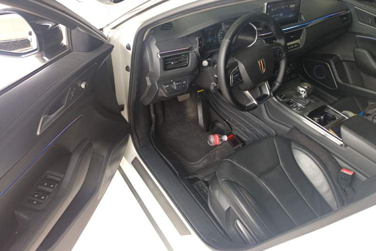 Used Hongqi H5 2020 1.5T DCT Flagship Edition Driver Seat