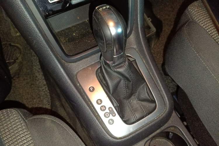 Used Volkswagen Sharan 2013 1.8TSI Standard Model Euro IV Gear Lever