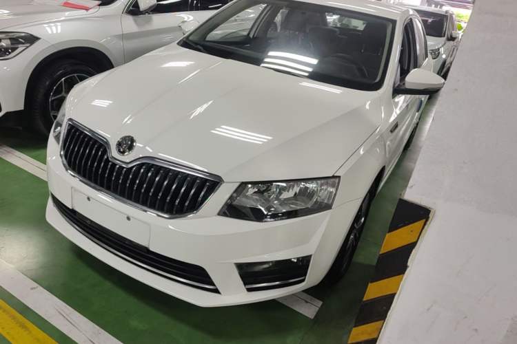 Used Skoda Octavia 2017 1.6L Automatic Chuanxing Edition