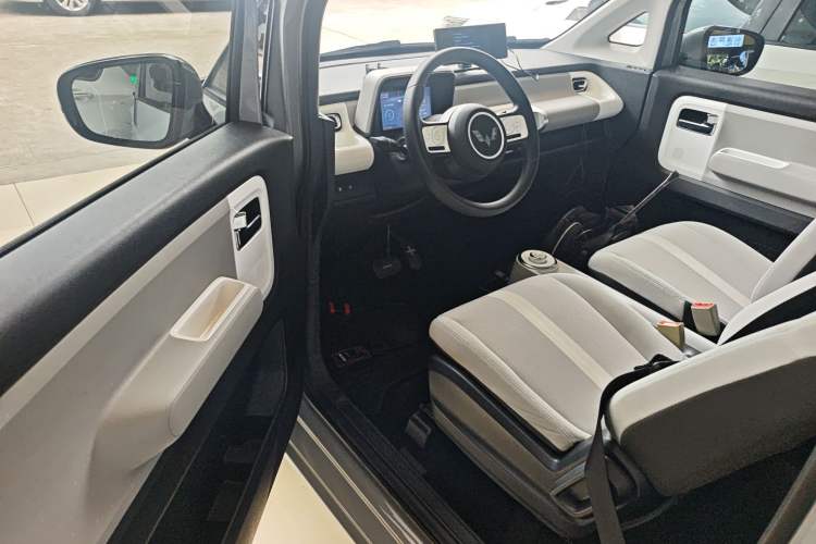 Used Wuling Air ev 2023 - Four Seats - Standard Edition
