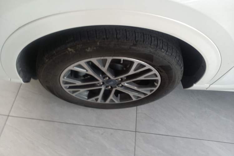 Used Ford Escape 2020 EcoBoost 245 Four-Wheel Drive Luxury Edition