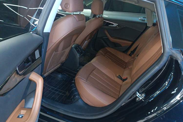 Used Audi A5 2021 Sportback 40 TFSI Fashionable and Dynamic Model
