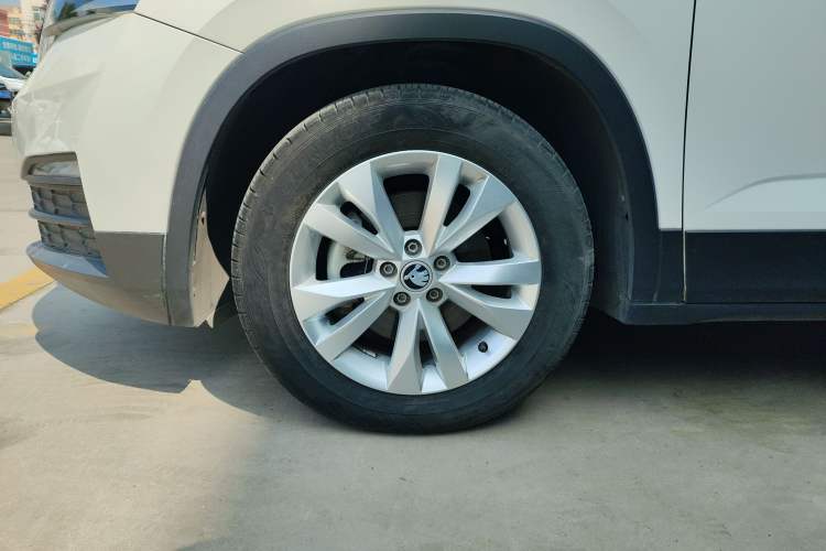 Used Skoda Kamiq 2018 1.5L Automatic Standard Version China V Emission Standard Left Front Wheel Hub