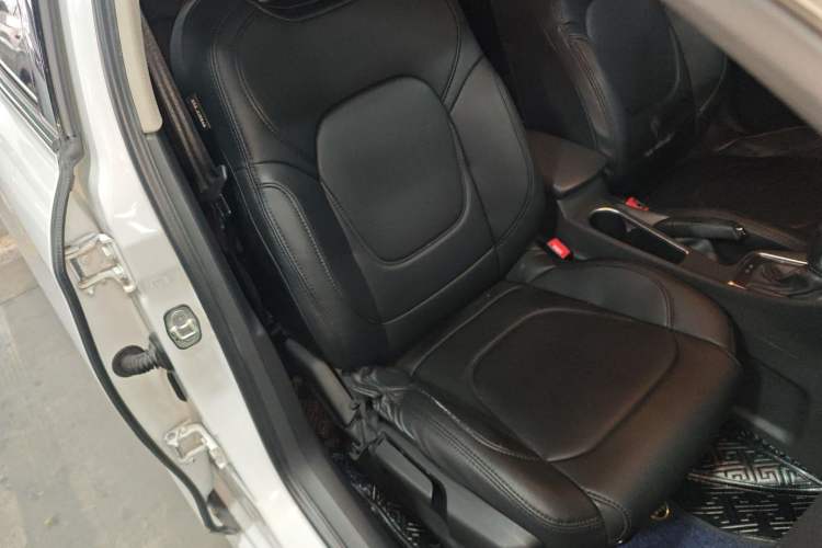 Used DS 5LS 2015 1.6T Comfort Edition THP160