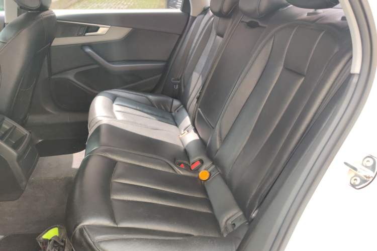 Used Audi A4L 2018 30th Anniversary Edition 40 TFSI Trendy Model