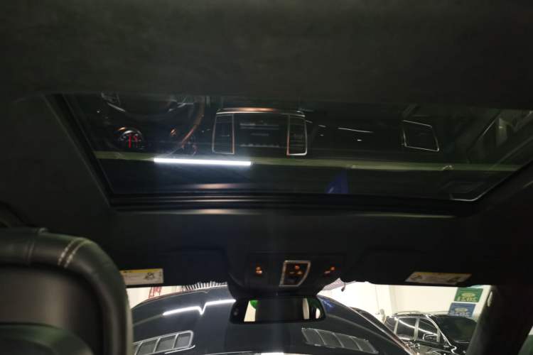 Used Mercedes-Benz GL-Class AMG 2014 AMG GL 63
